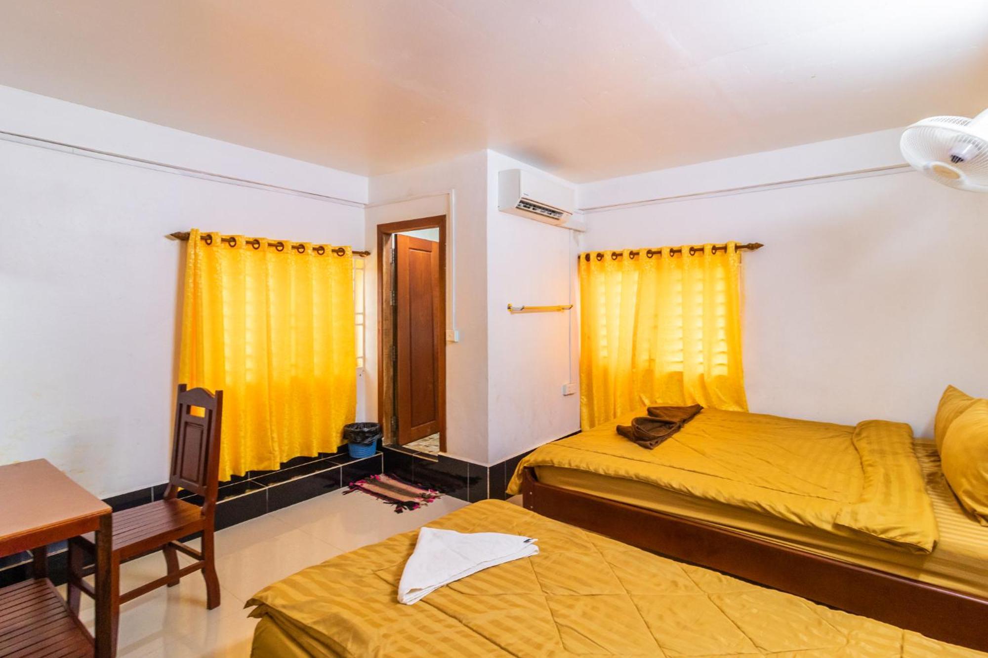 Angkor Apsara Guesthouse シェムリアップ エクステリア 写真