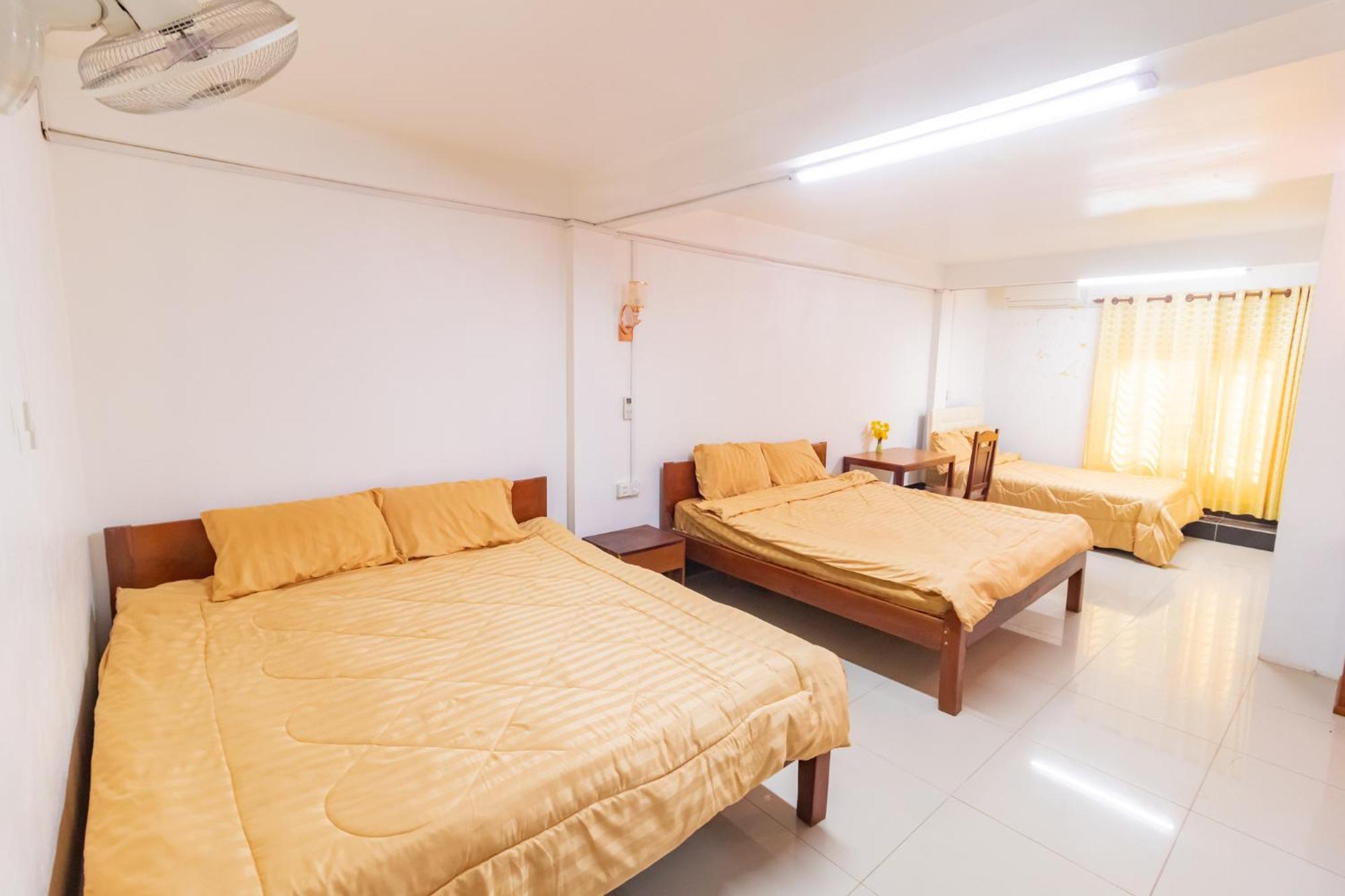 Angkor Apsara Guesthouse シェムリアップ エクステリア 写真