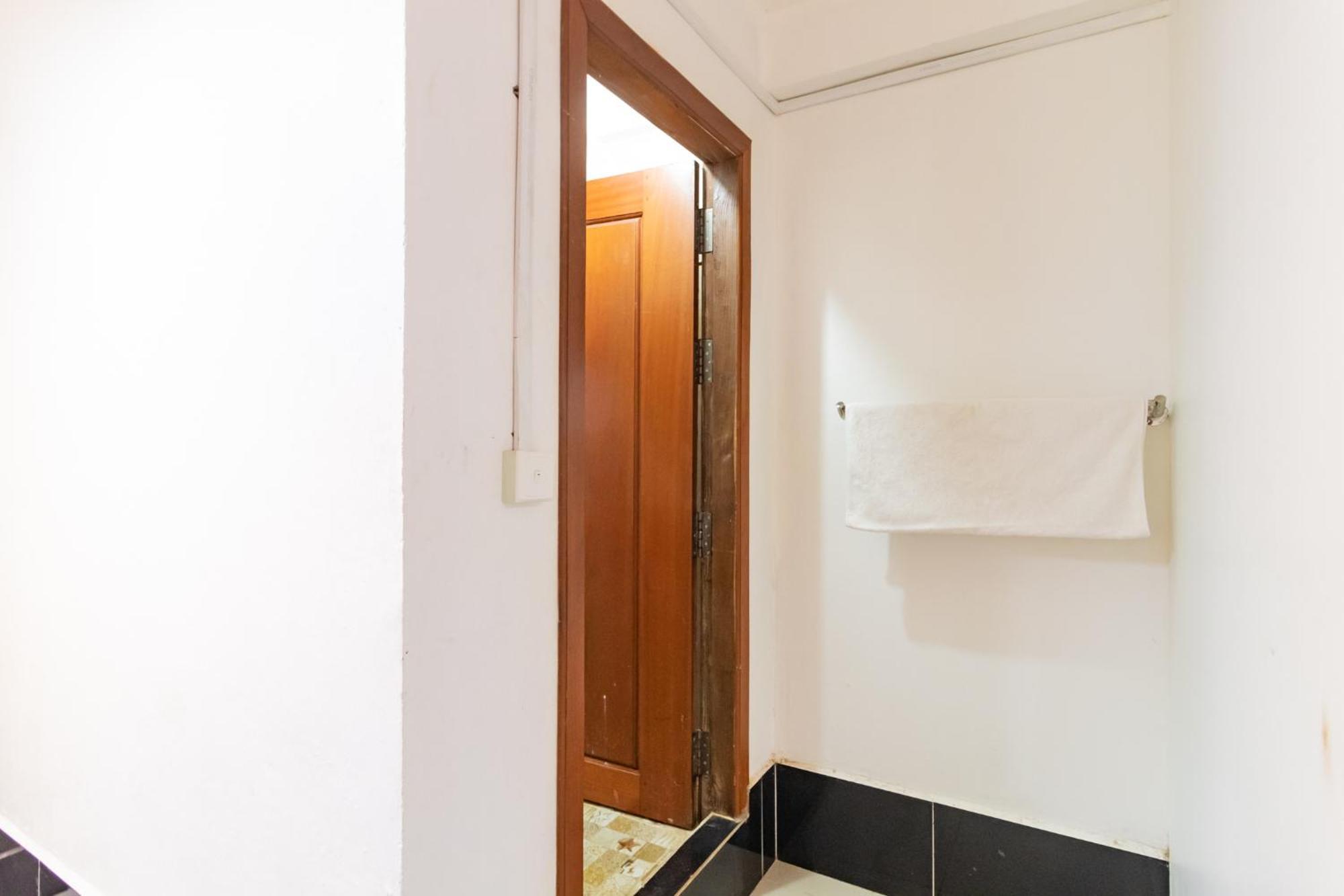 Angkor Apsara Guesthouse シェムリアップ エクステリア 写真